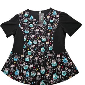 HEMET Black Cat Print Short Sleeve Women's Top